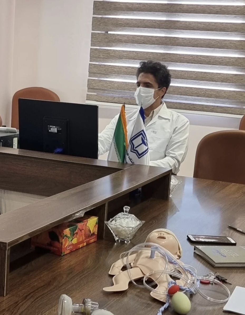 تصویر دکتر ابوالفضل صفرعلیزاده متخصص کودکان و نوزادان